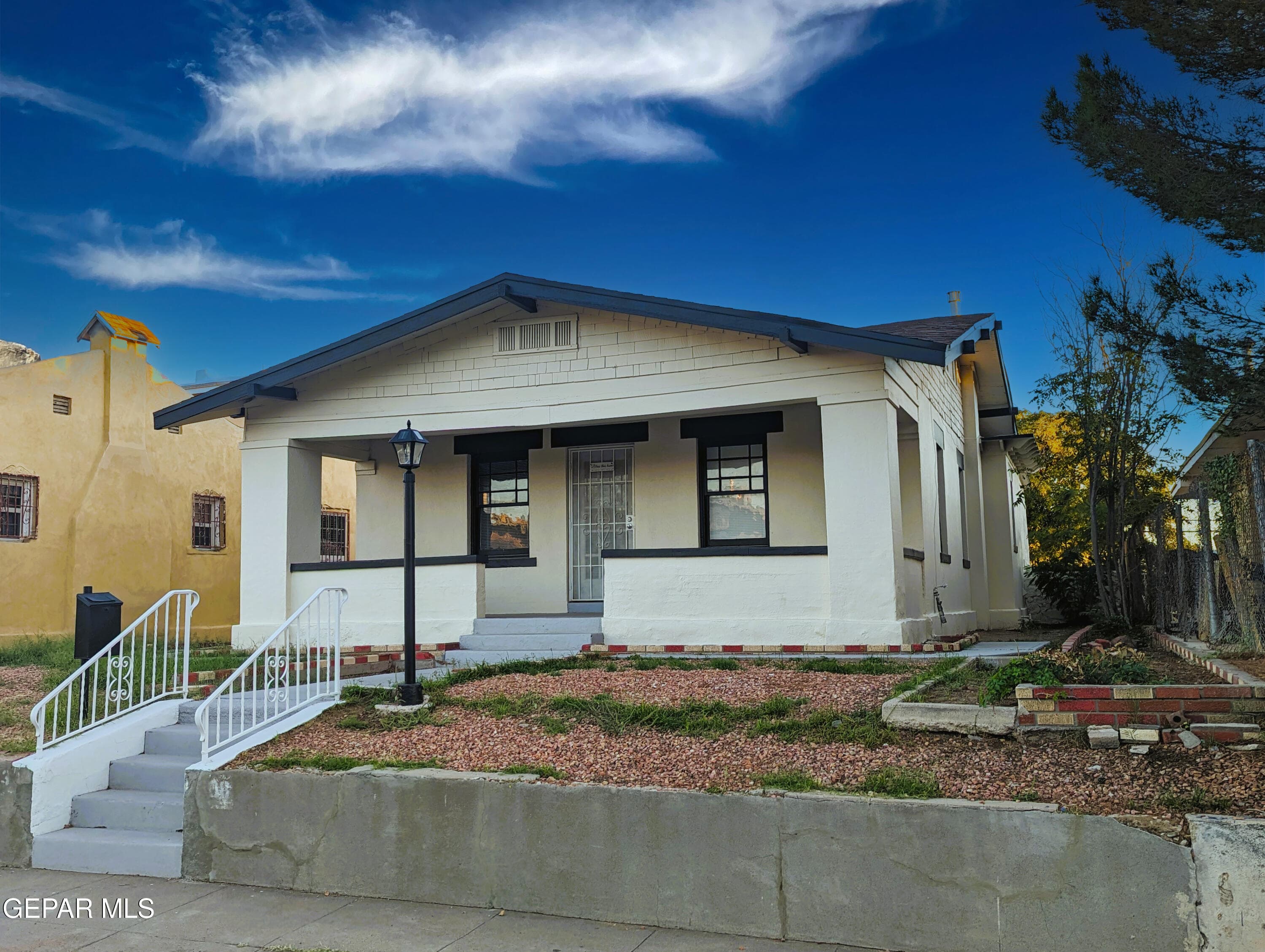 3308 Tularosa Ave