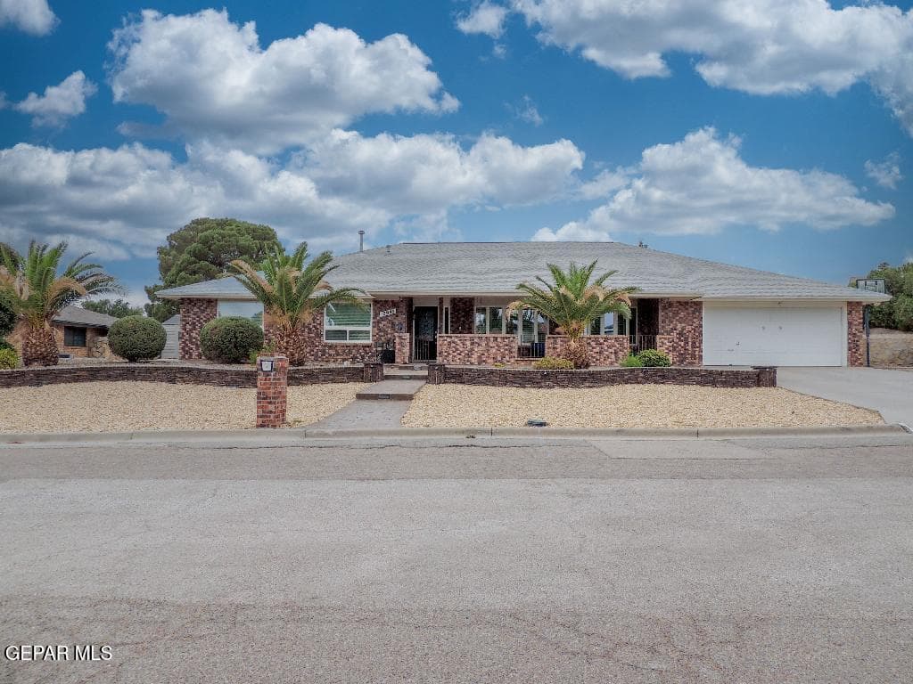 10945 Gary Player Dr