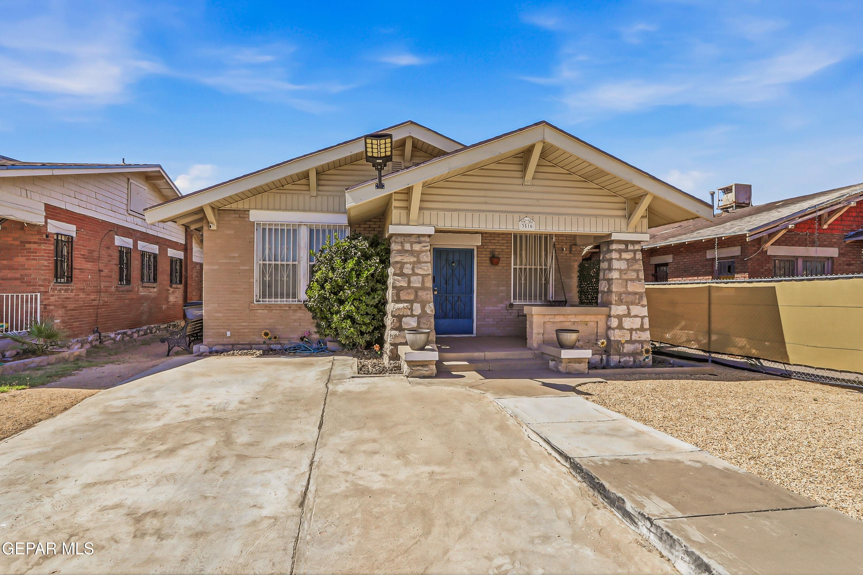 3516 Clifton Ave