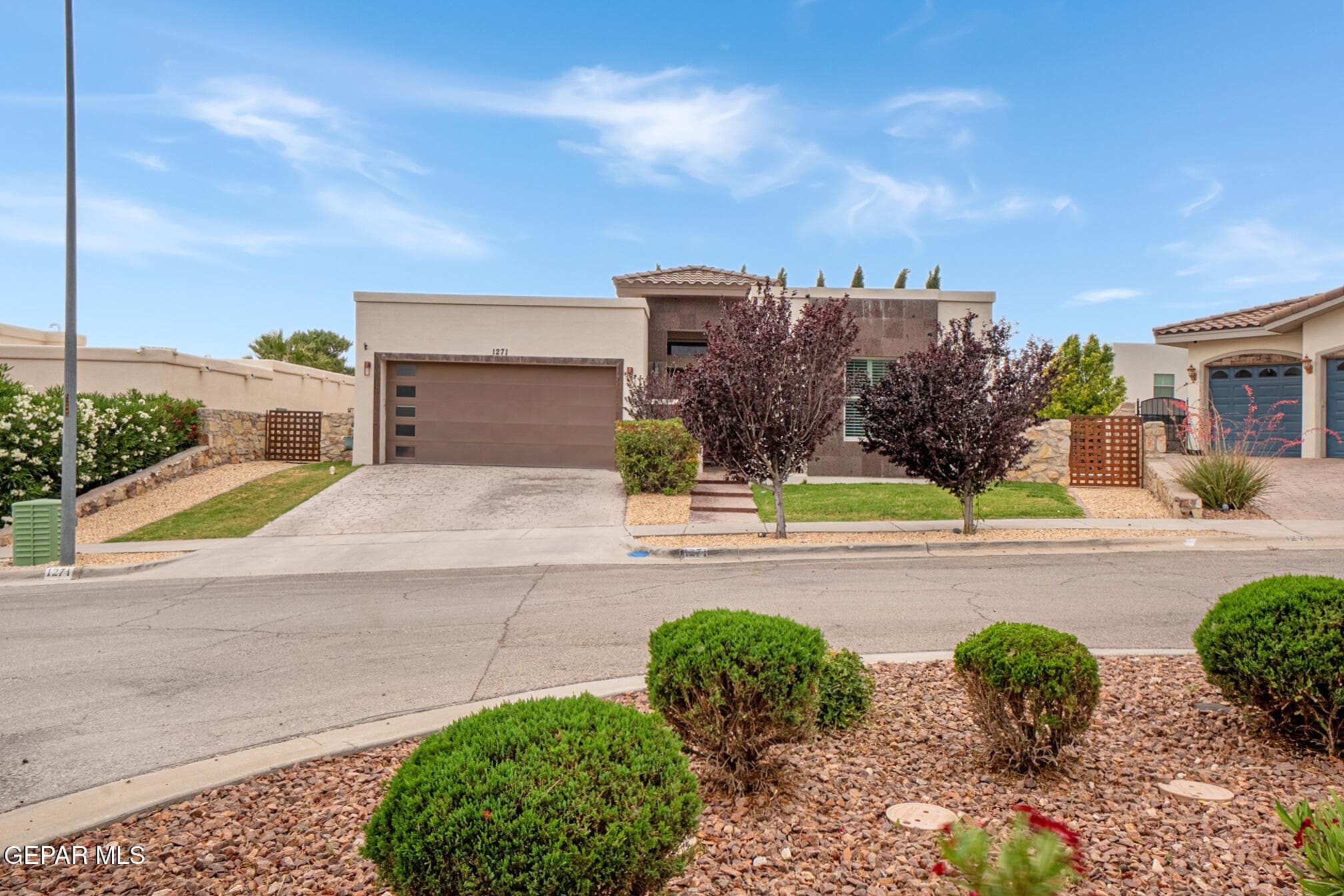 1271 Hidden Desert Ln