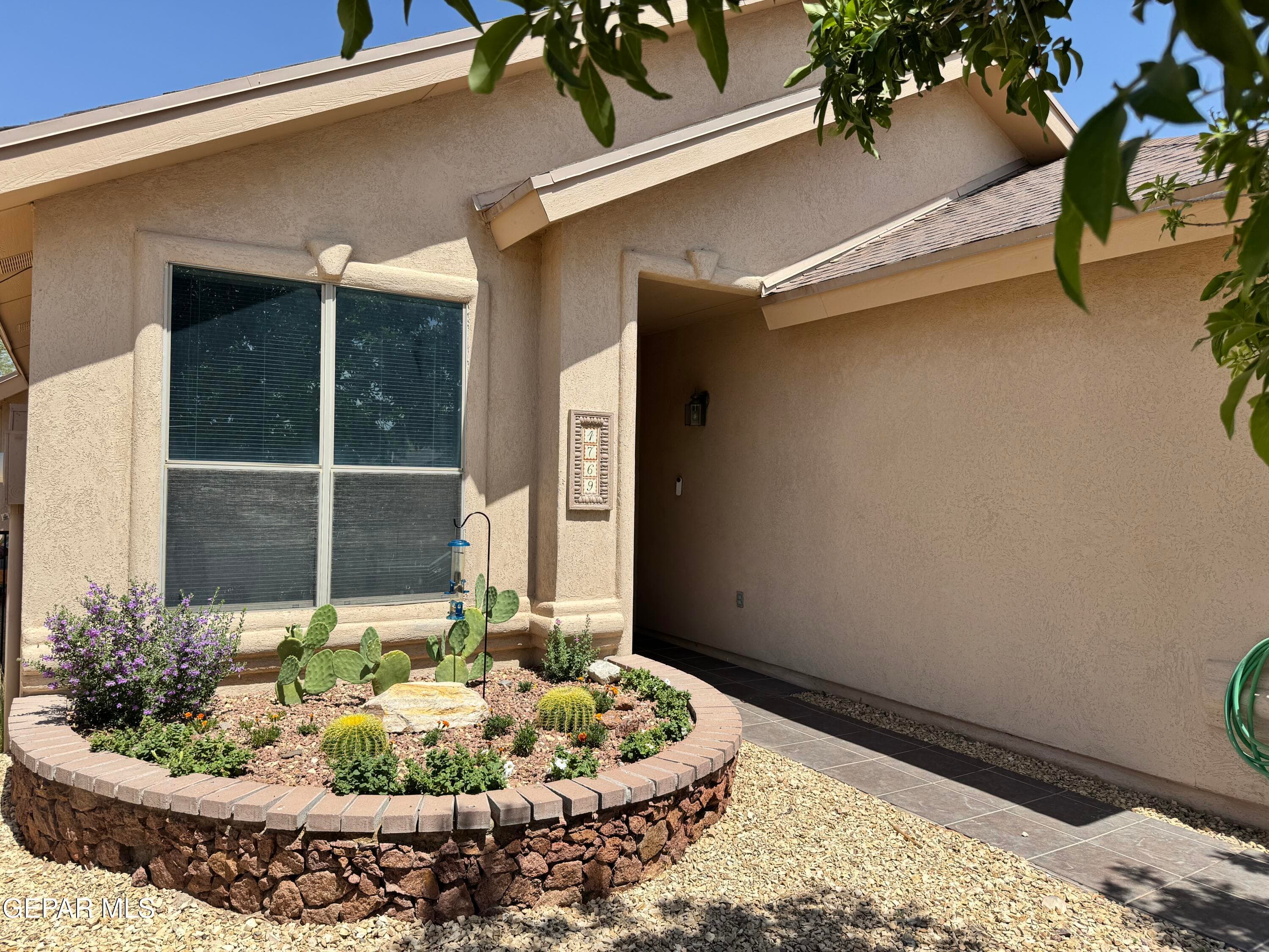 Main property image