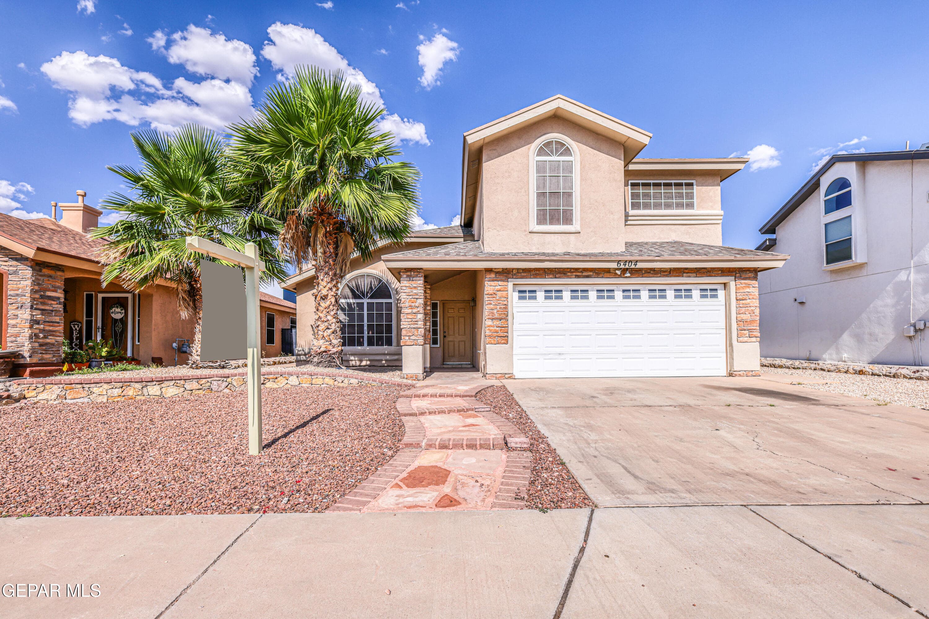 6404 Kenmore