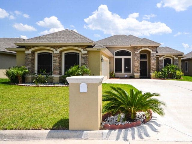 1526 Karis Ct