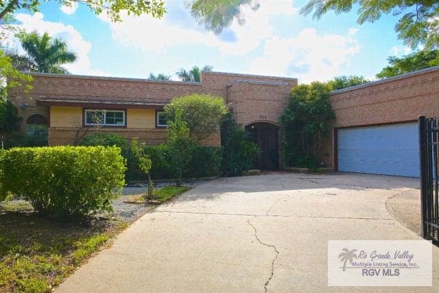 944 Marine Dr