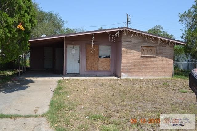 1107 Siesta Dr