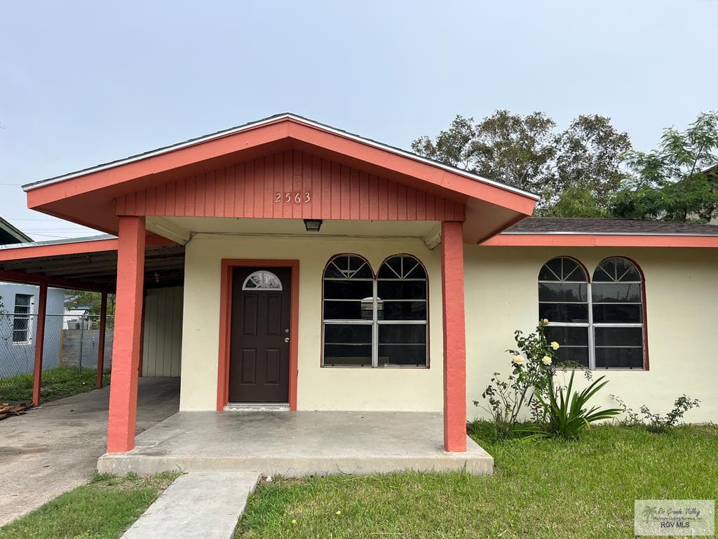 2563 Bess Ct