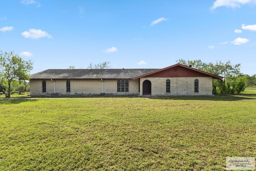 1799 W Expressway 83