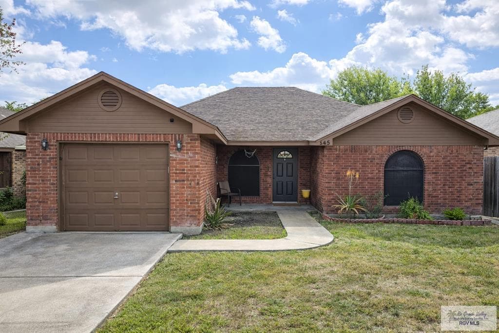 545 Limon Ln