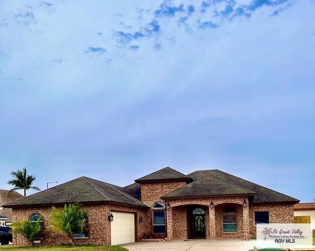 5633 Rustic Manor Dr