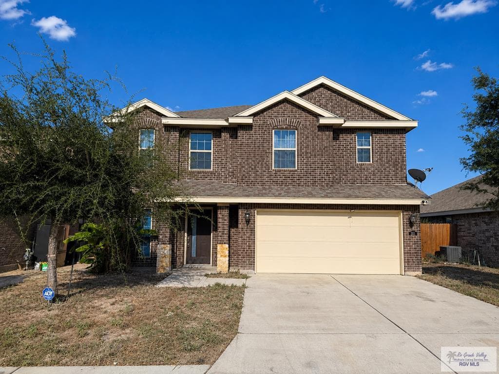 311 S Paseo Del Rey St