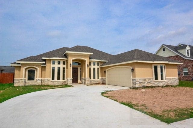 4613 Willow Tree Way