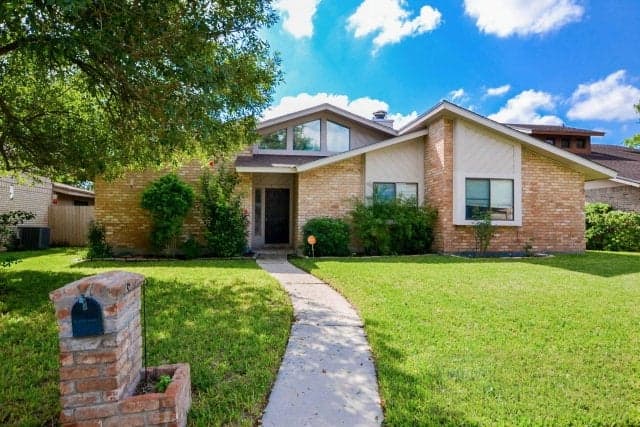4010 S Houston Dr