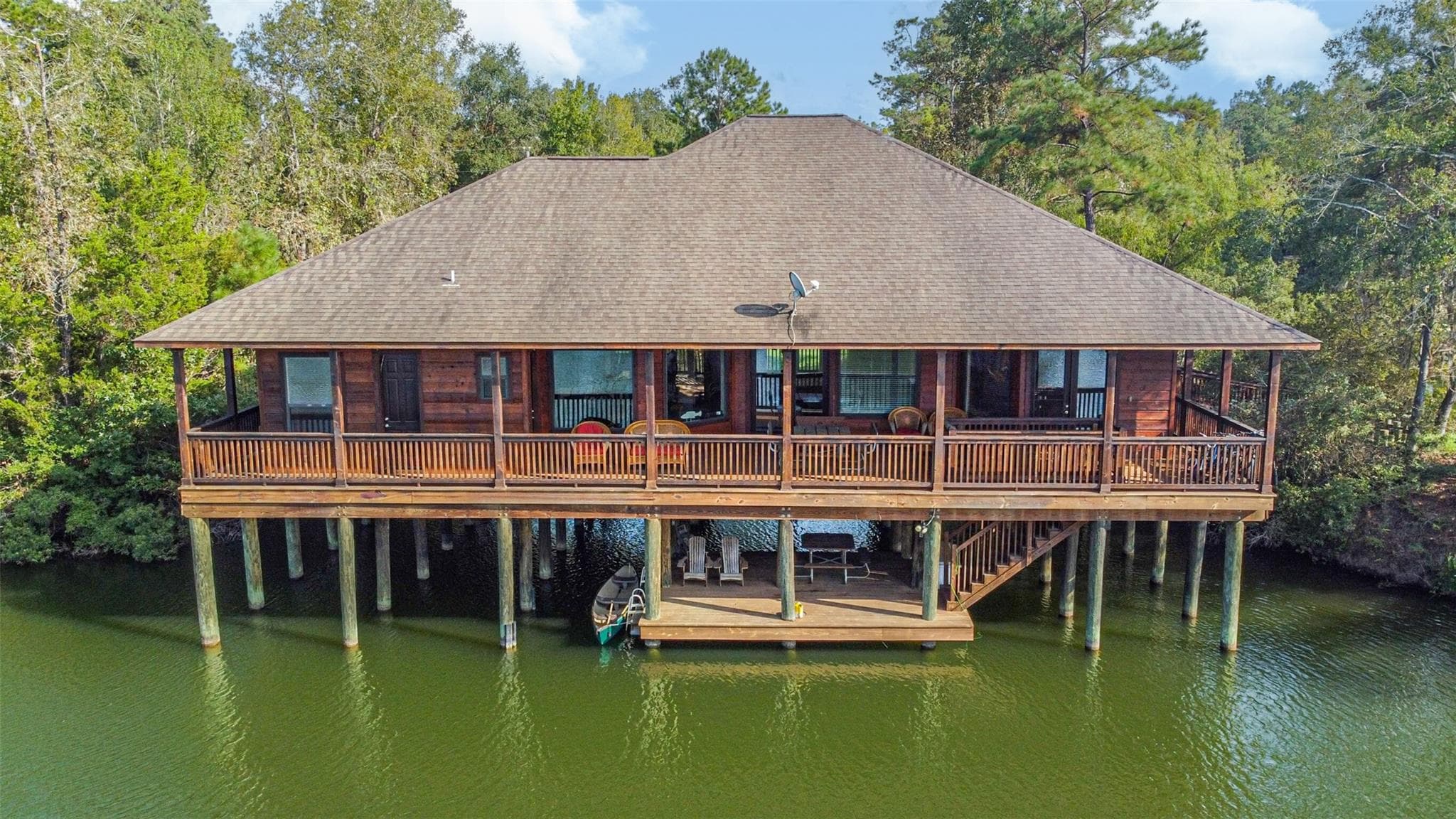 Main property image