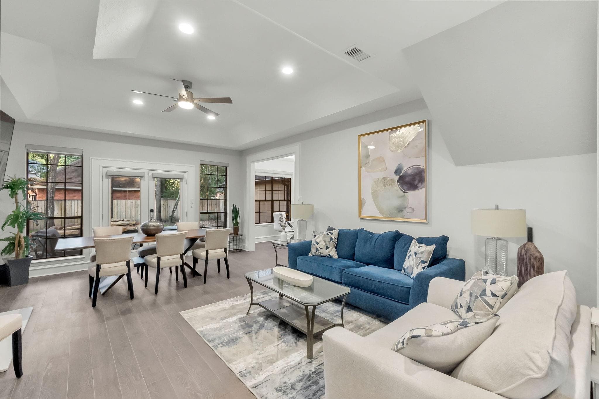 Main property image