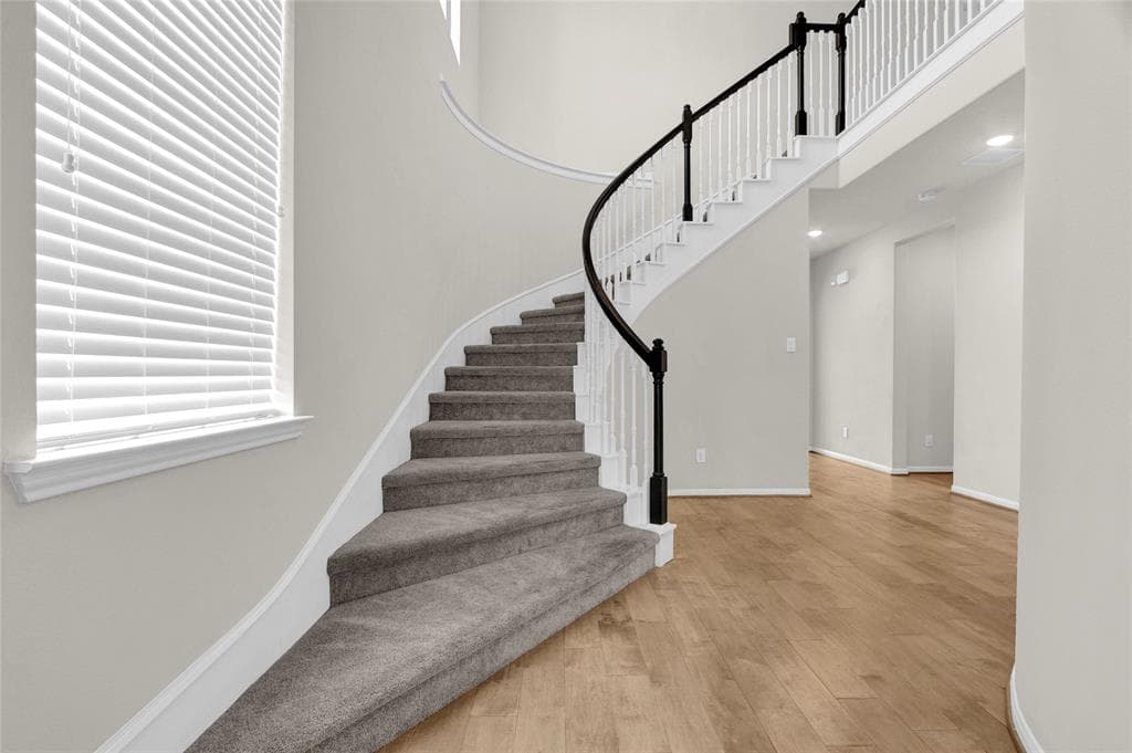 10806 Cassiopeia Creek Cir