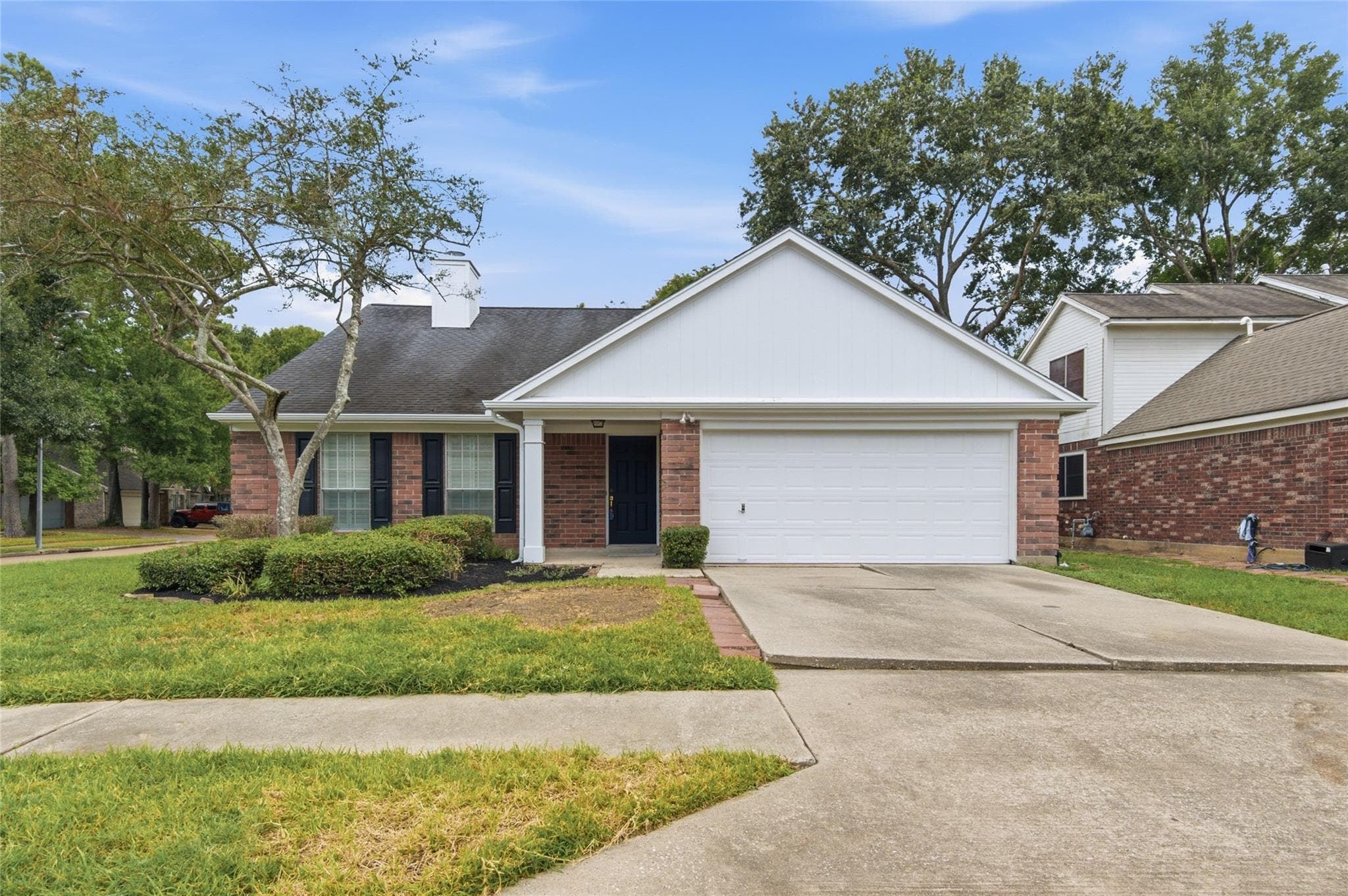 8926 Village Hills Dr