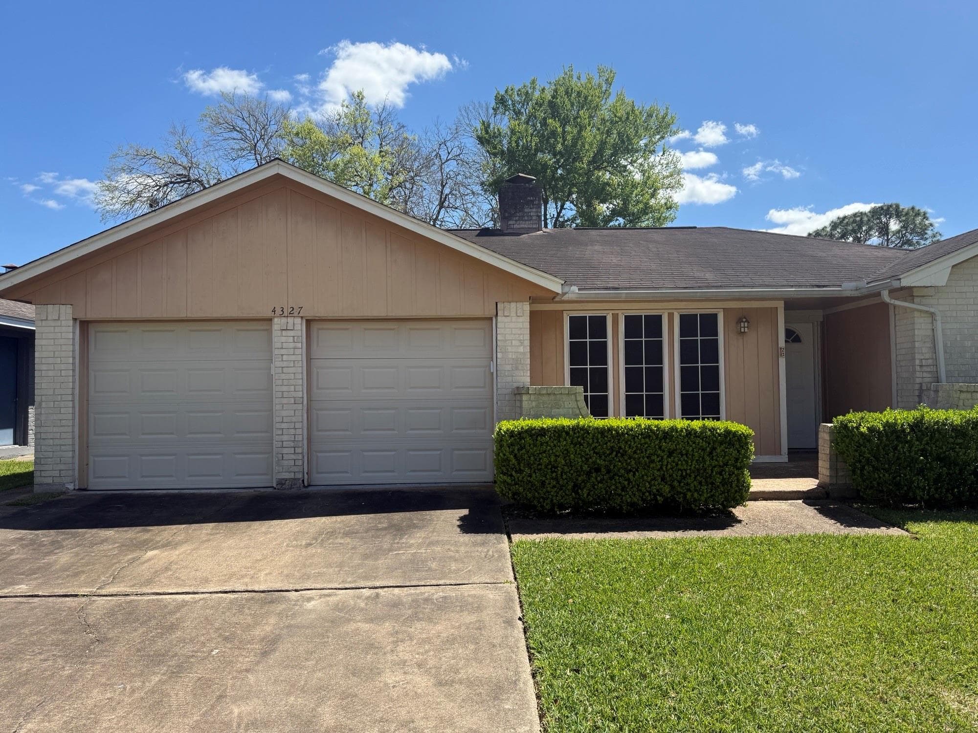 4327 Townes Forest Rd