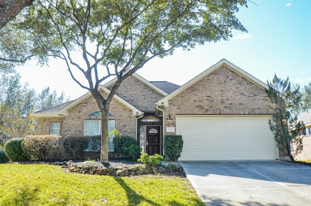 20798 Oakhurst Creek Dr
