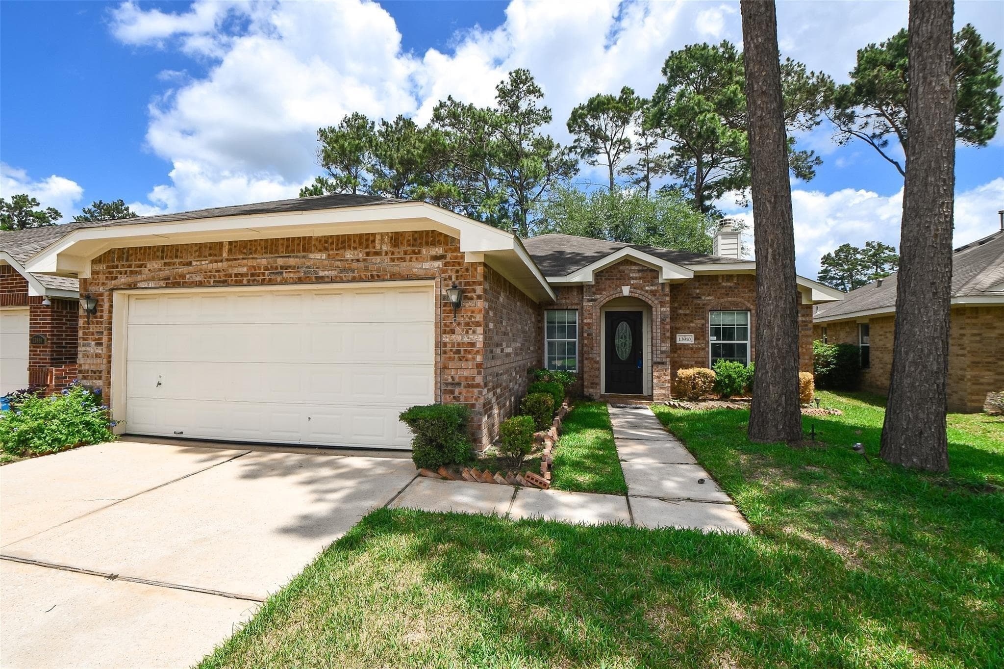 Main property image