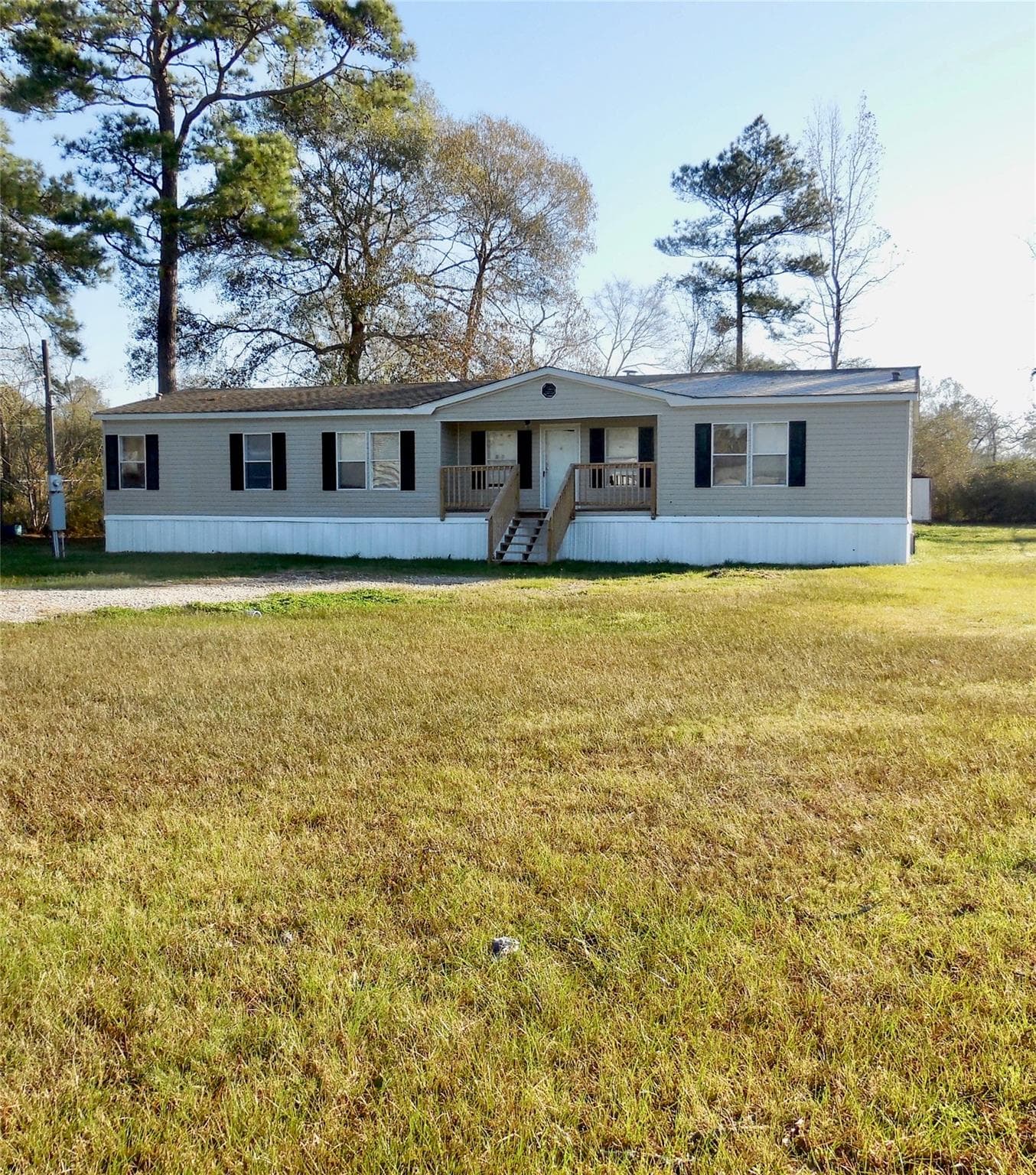 23703 Saxon Way