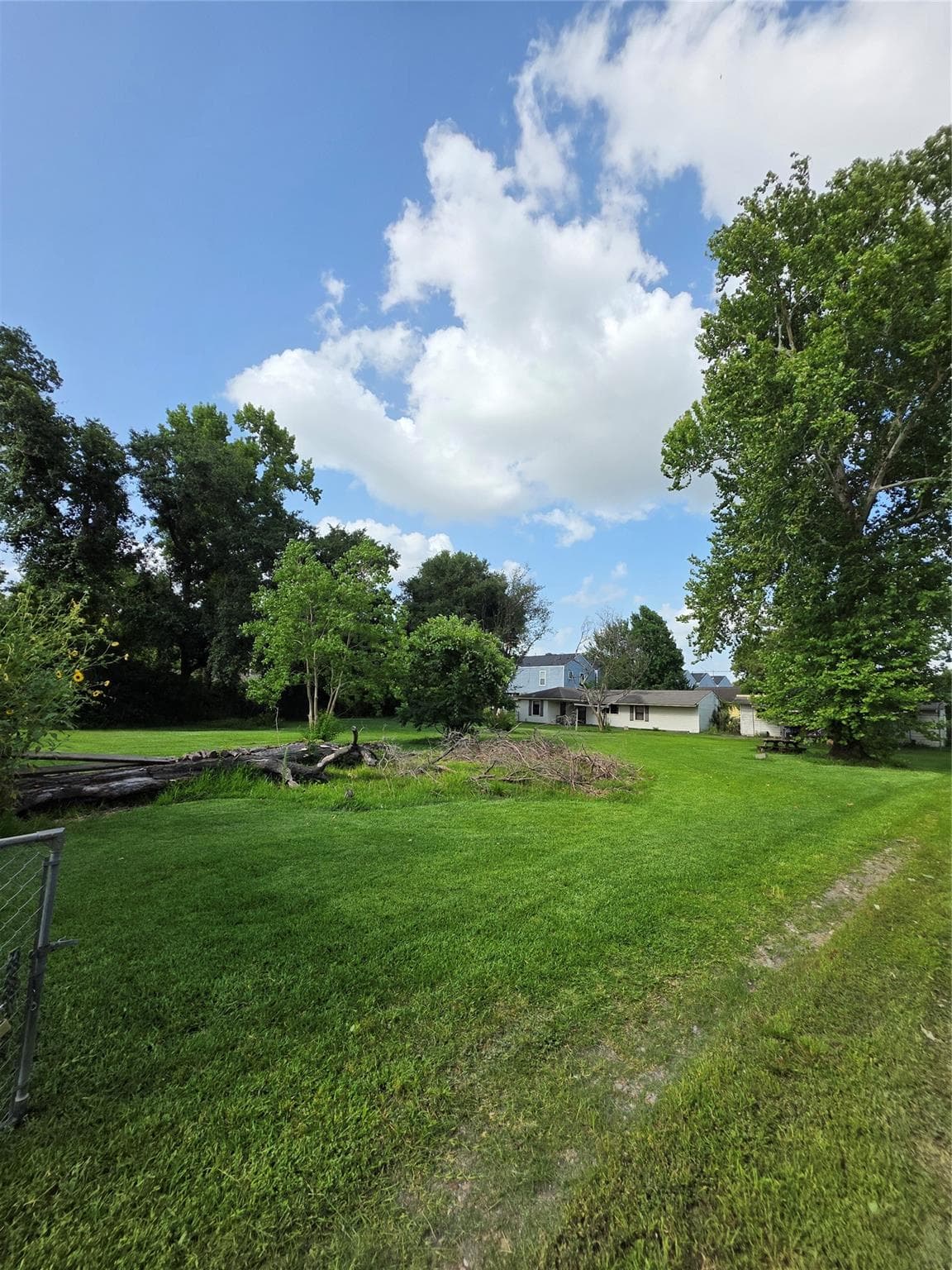 Main property image
