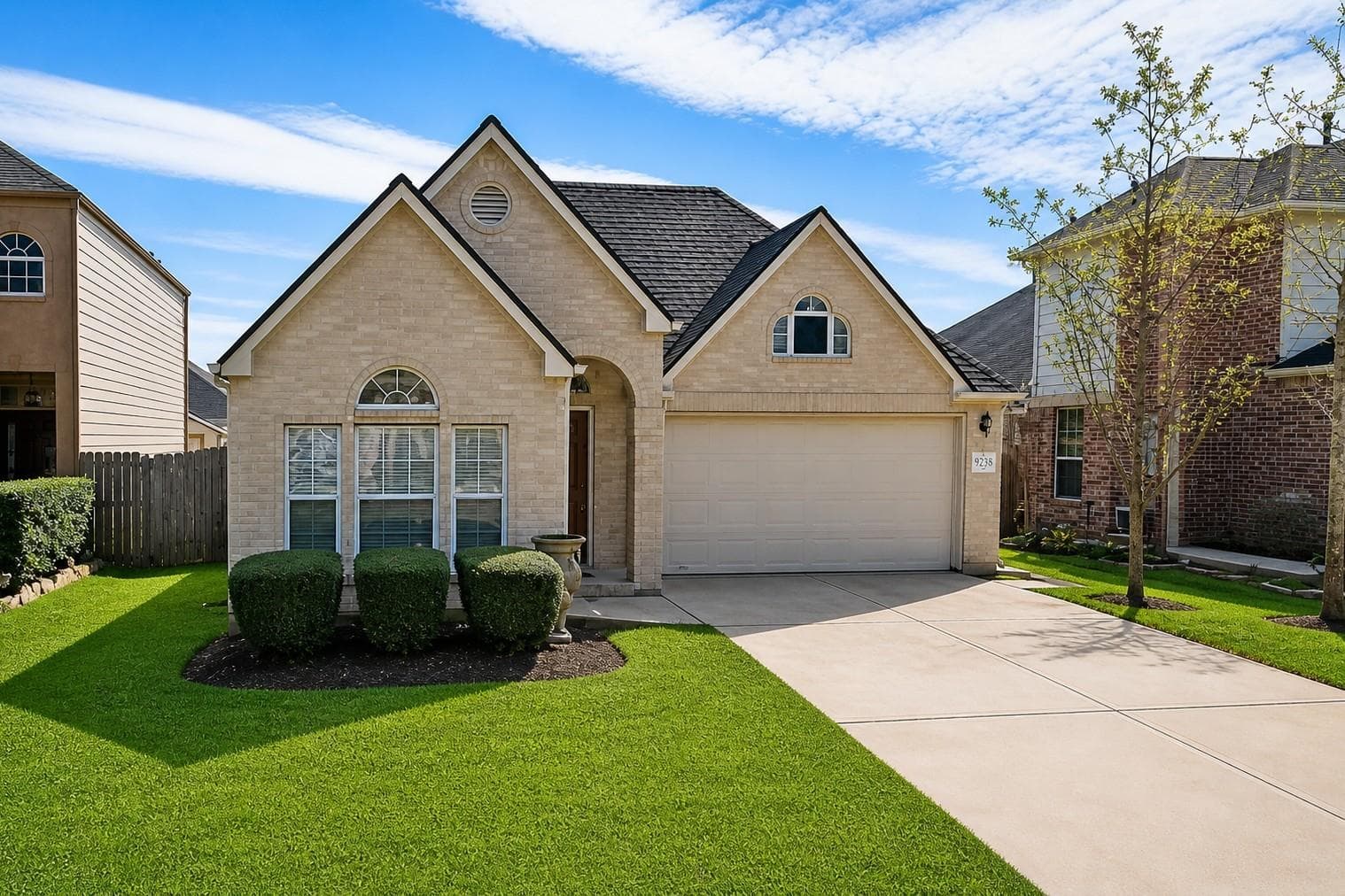 9238 Clearwood Landing Blvd
