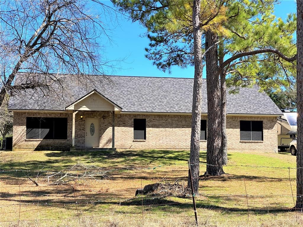 73 Acorn Hill Dr