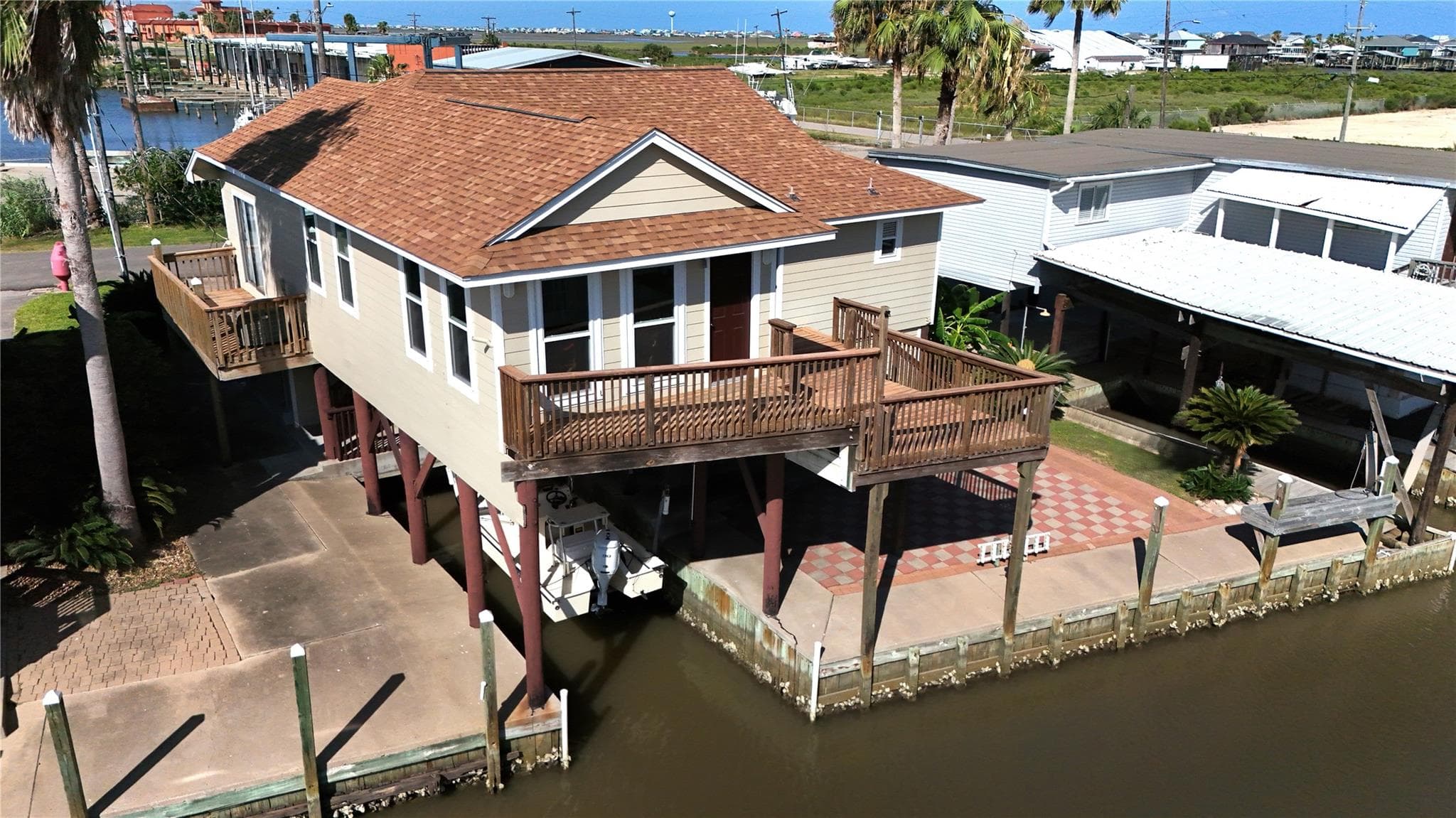 23 King Fish Ln