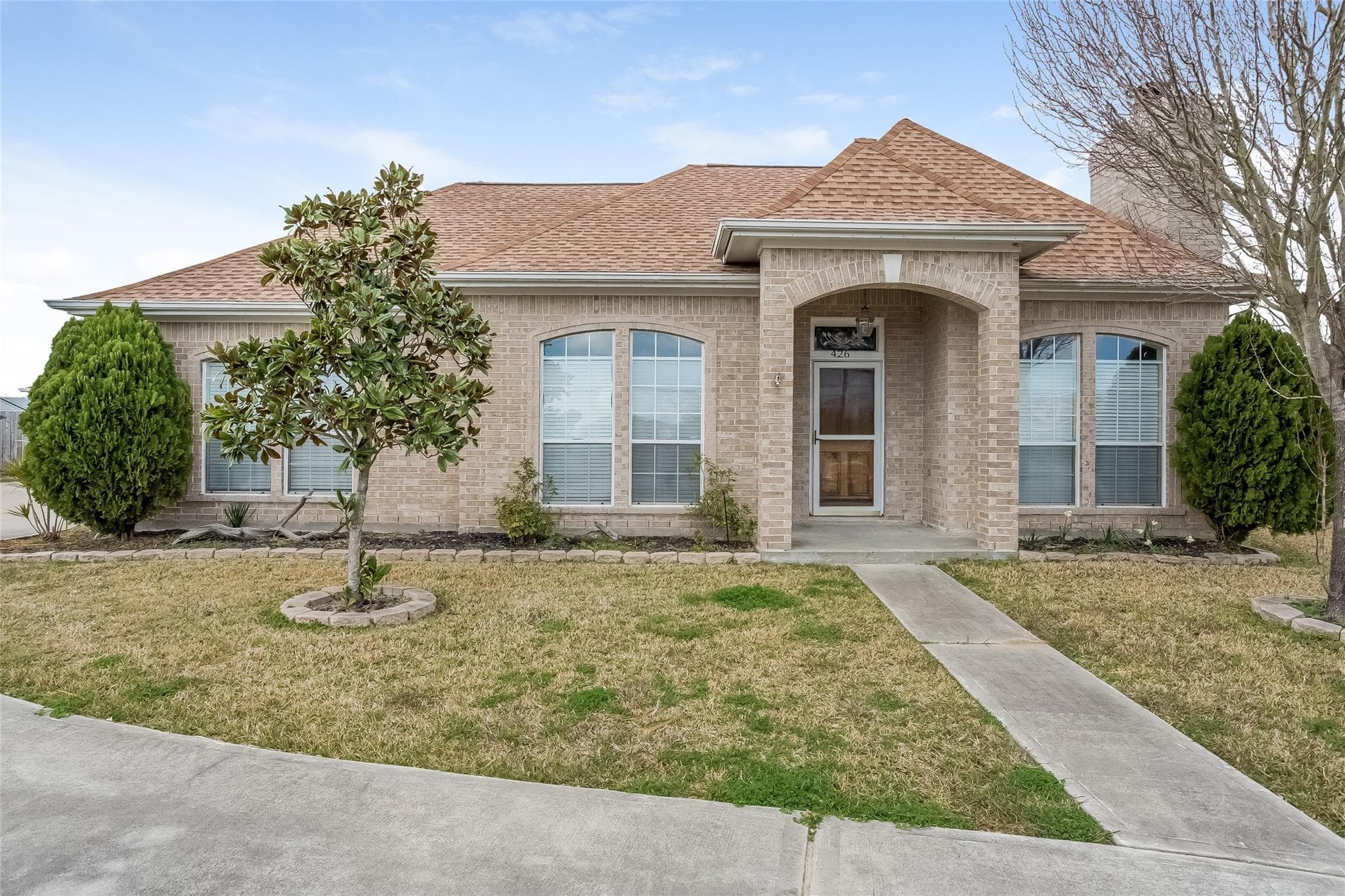 Main property image