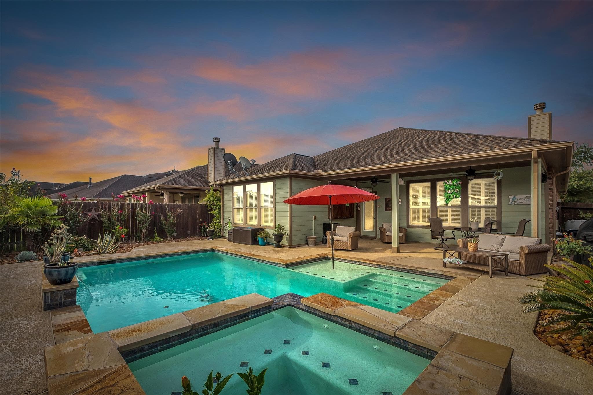 2516 Amy Lee Dr