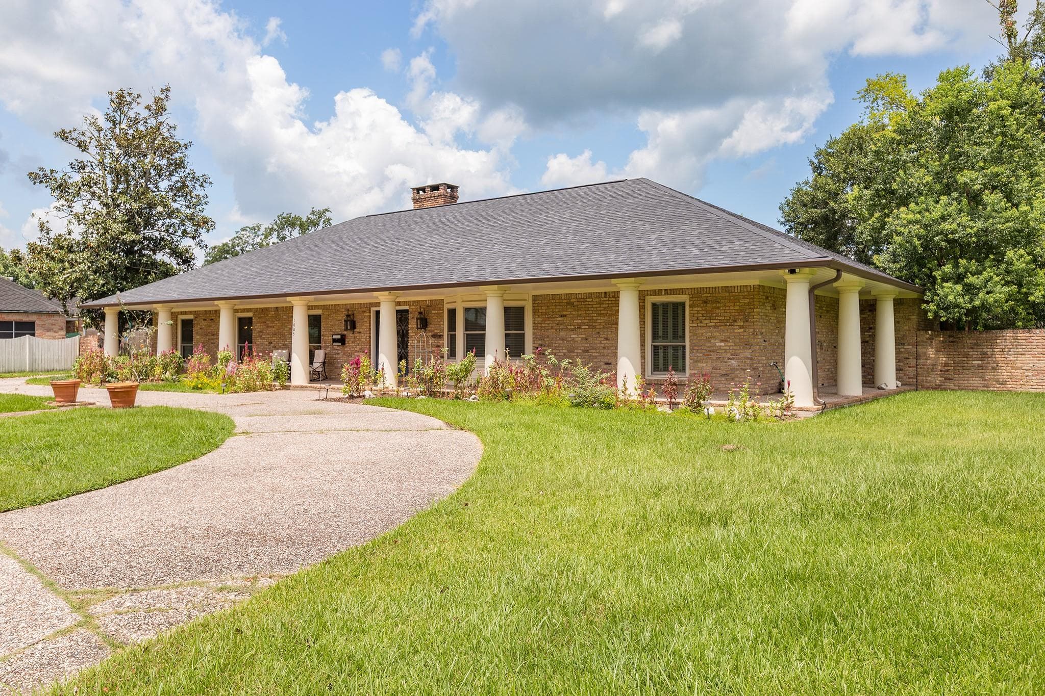 1005 Oak Dr