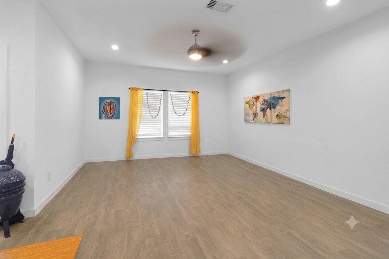 Gallery image 2