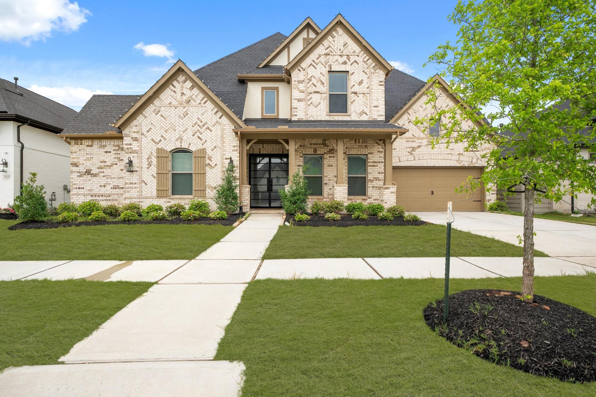 Main property image