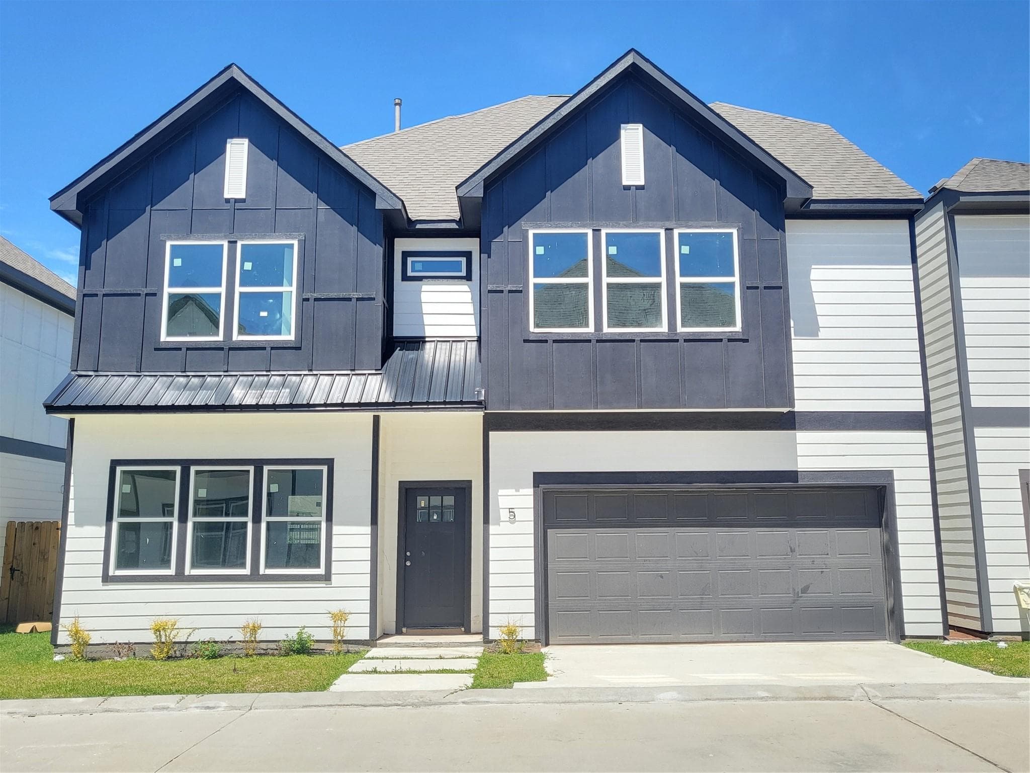 6702 Metro Blvd # 5
