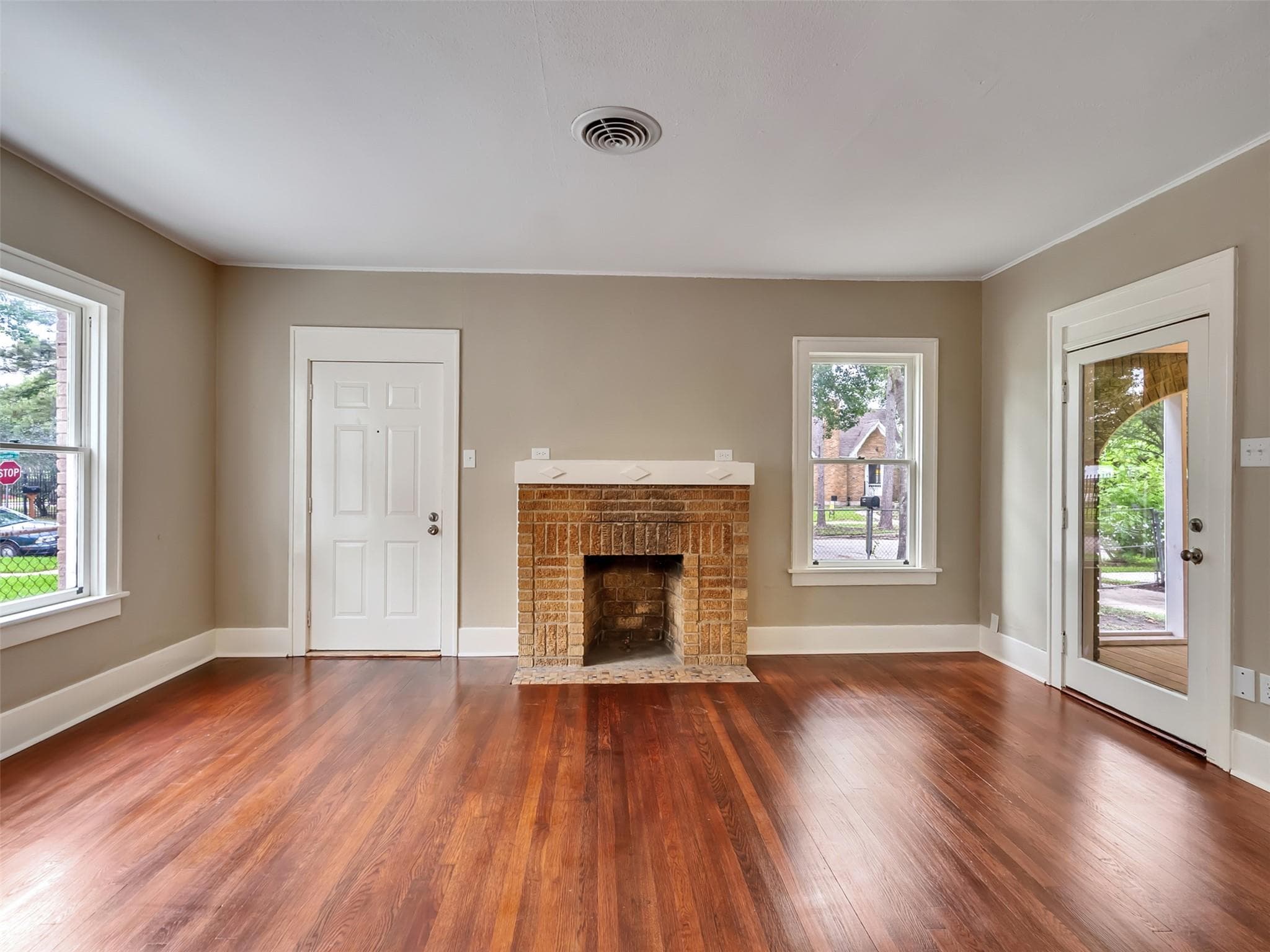 Gallery image 3