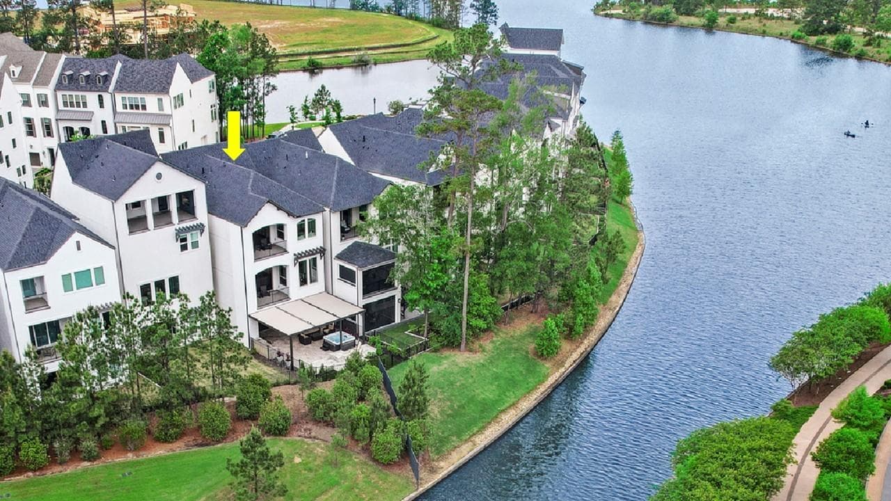 139 Vue Point Pl