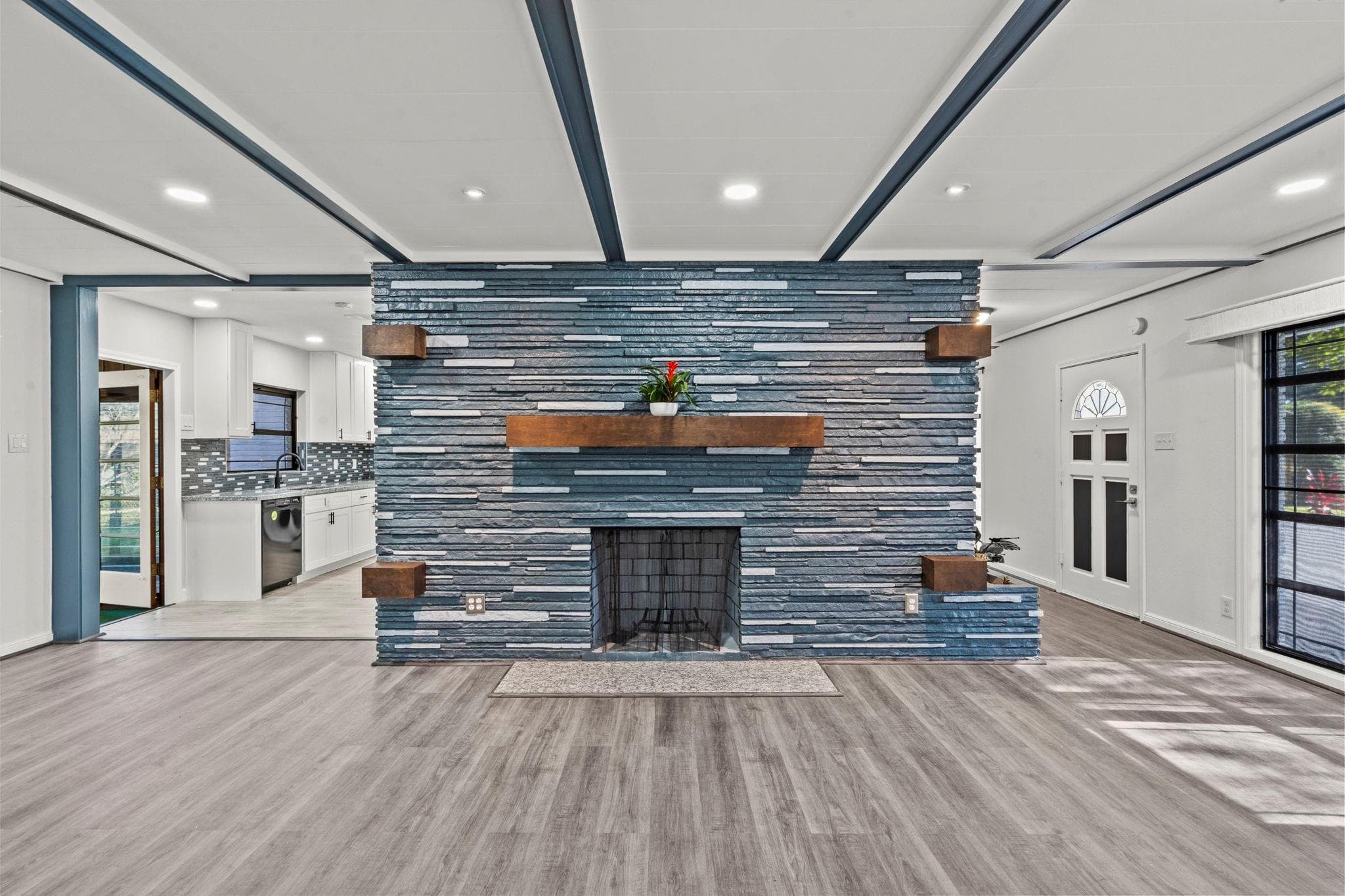 Gallery image 2