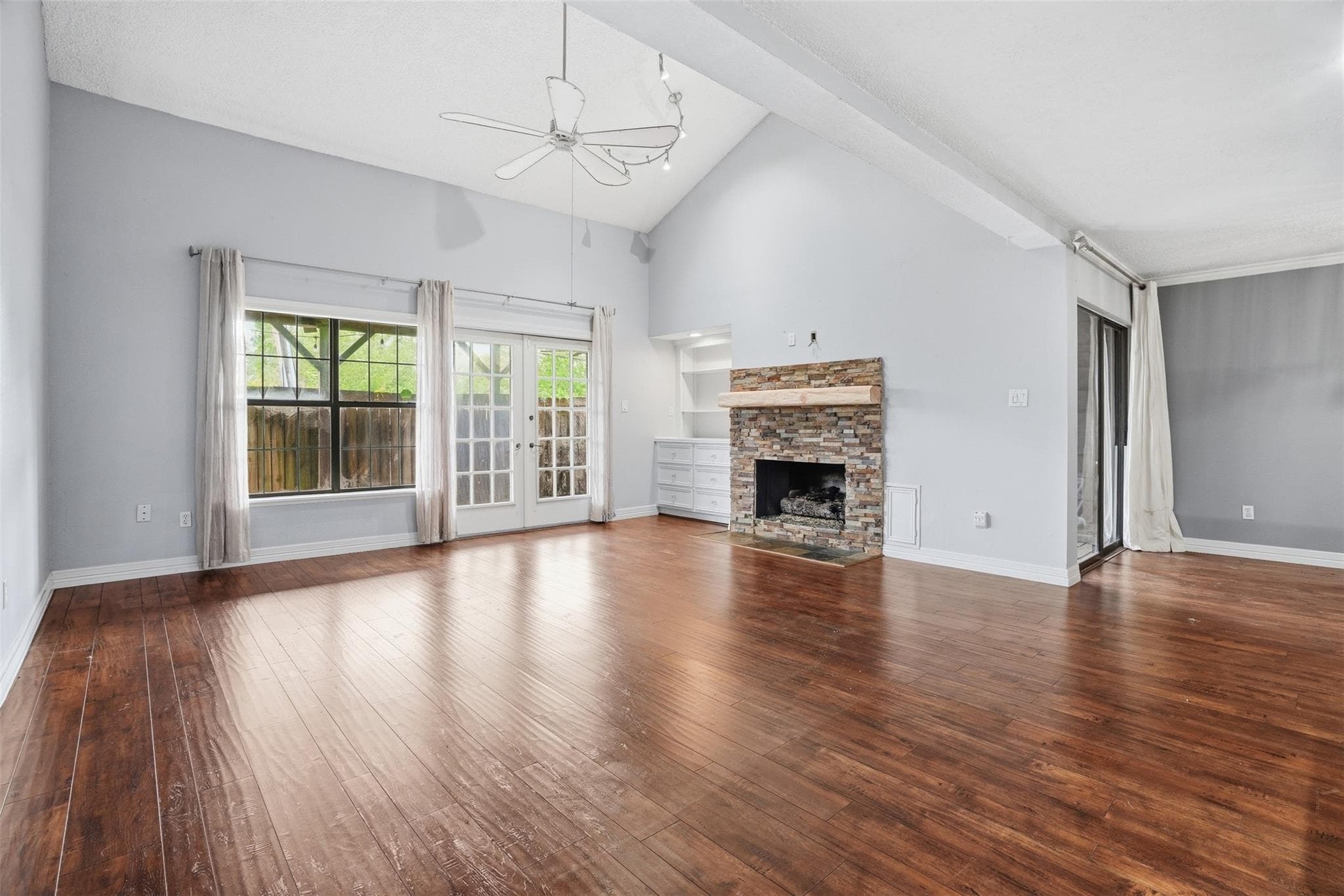 Gallery image 4