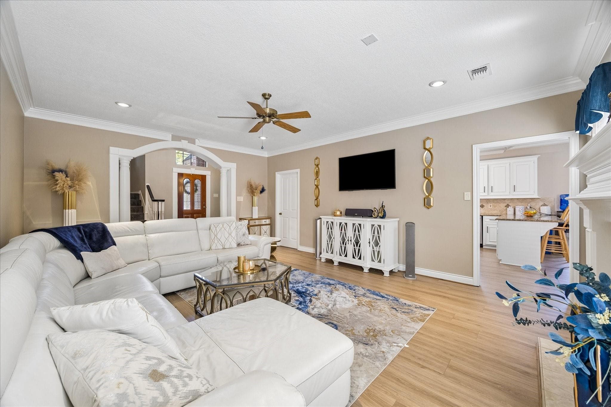 Gallery image 3