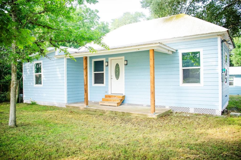 208 Culpepper St