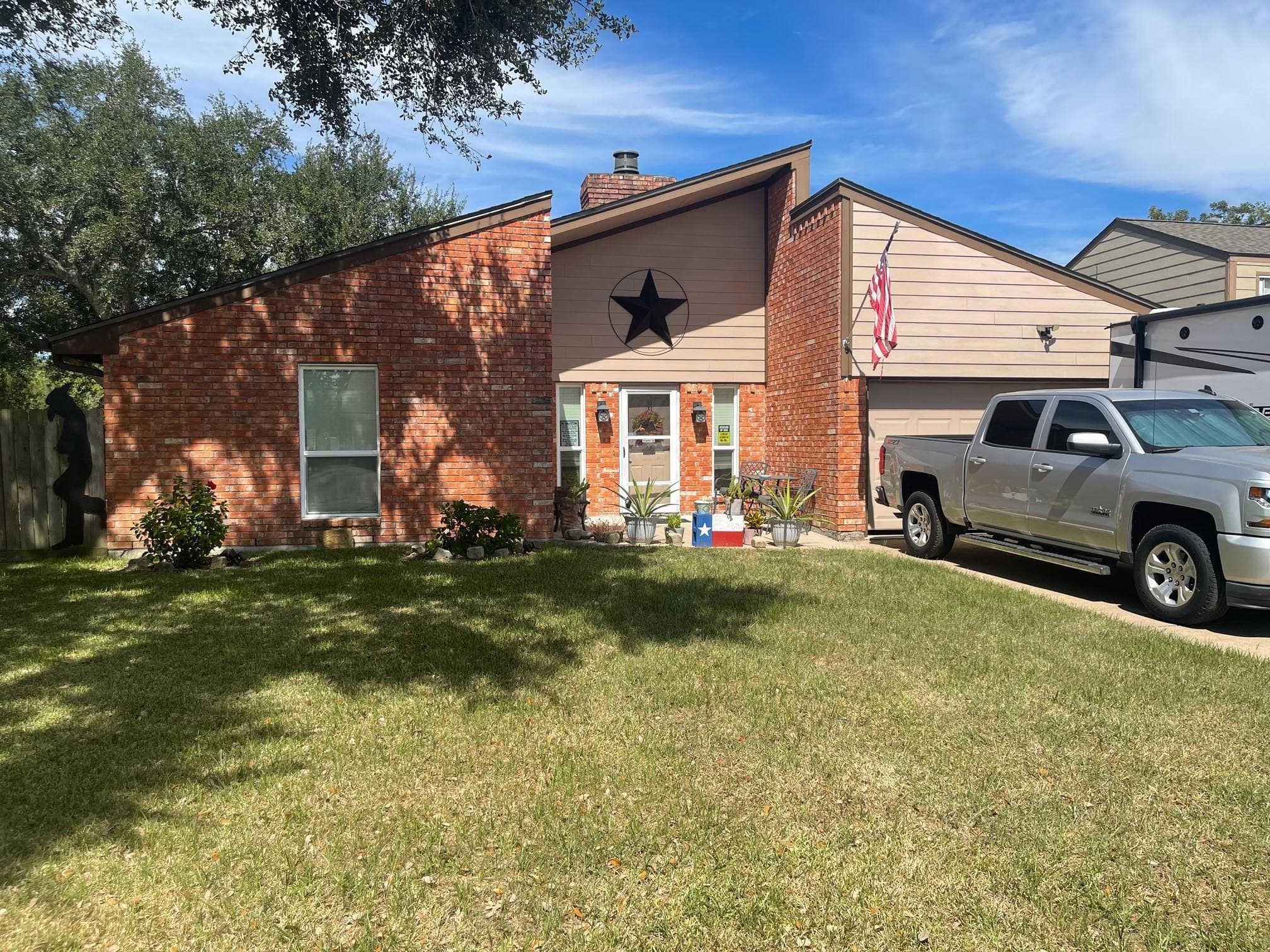 601 S Remington Dr
