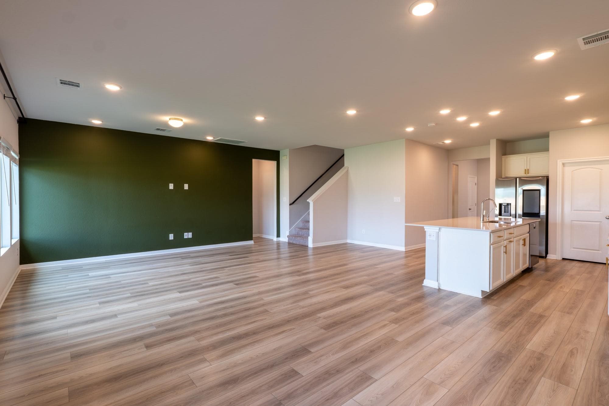 Gallery image 2