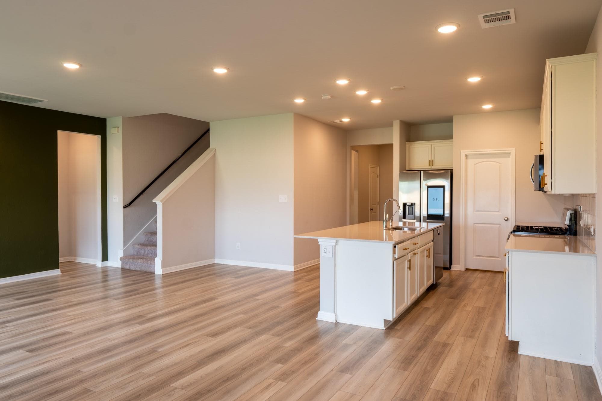 Gallery image 3