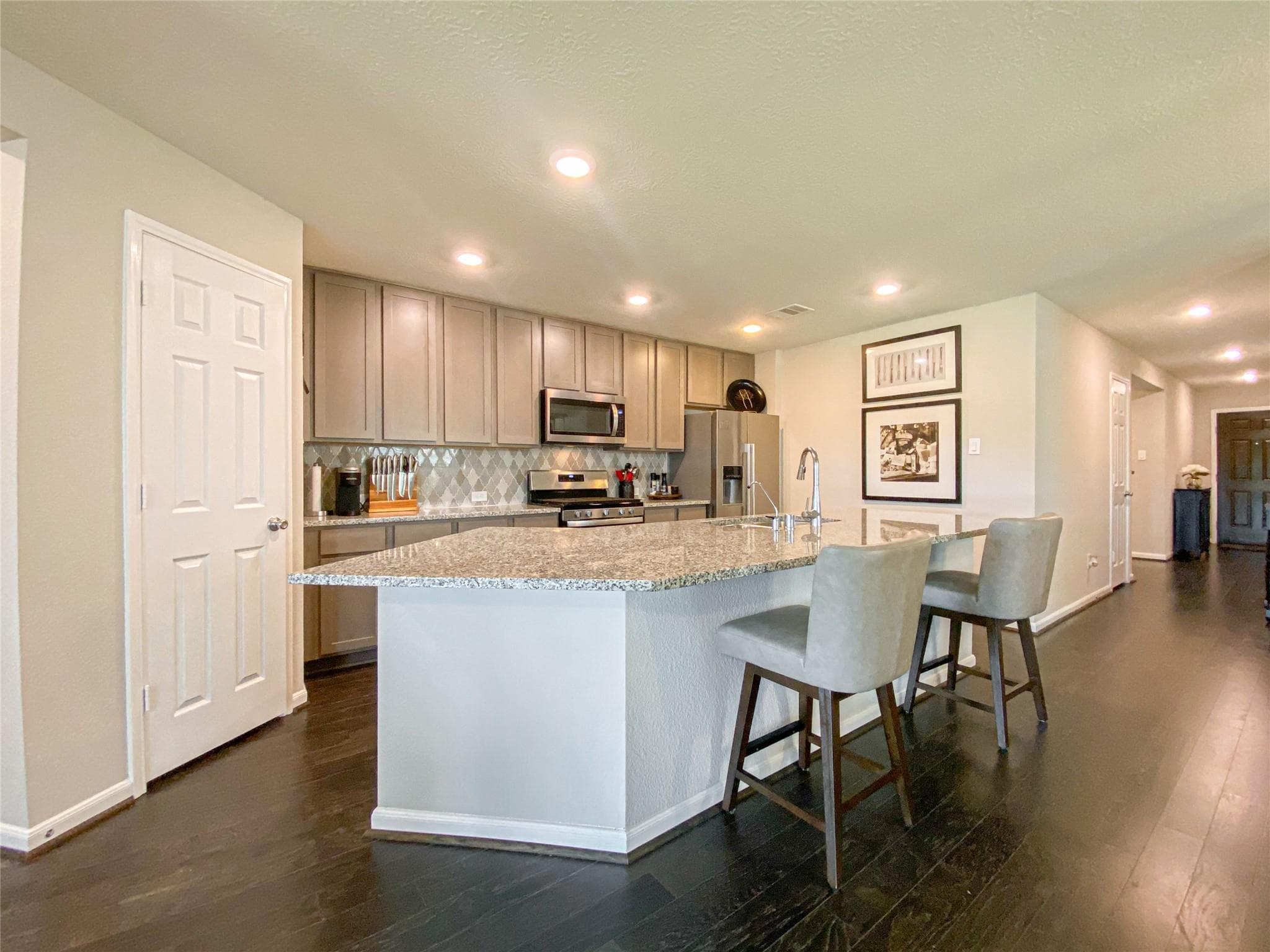Gallery image 3