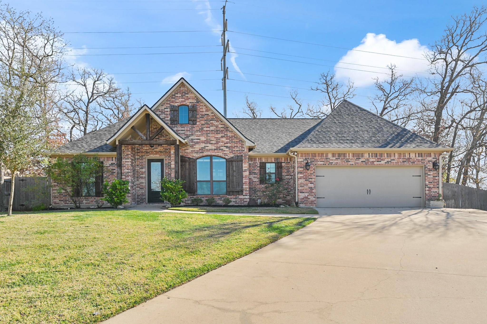 304 Stoney Hills Ct