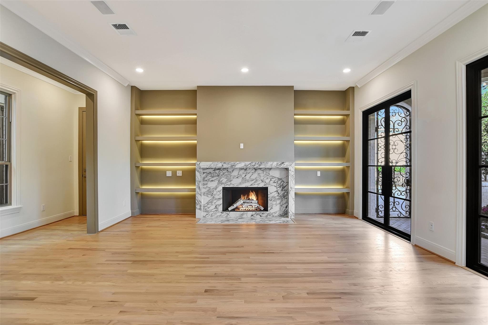 Gallery image 2