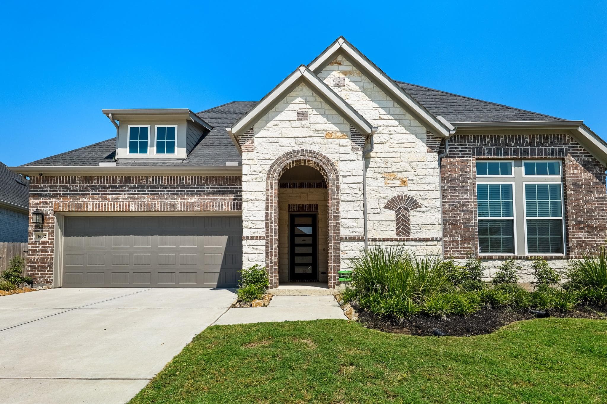 1602 Alpine Dr