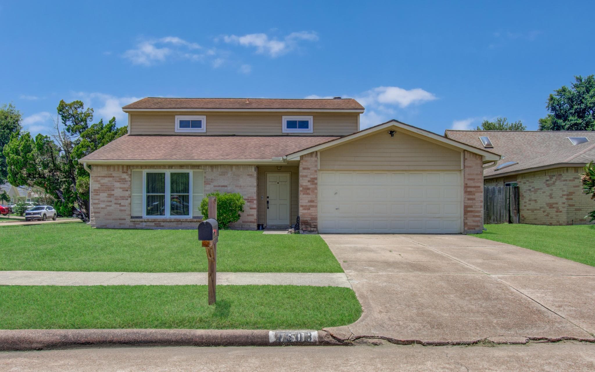 7503 Wovenwood Ln