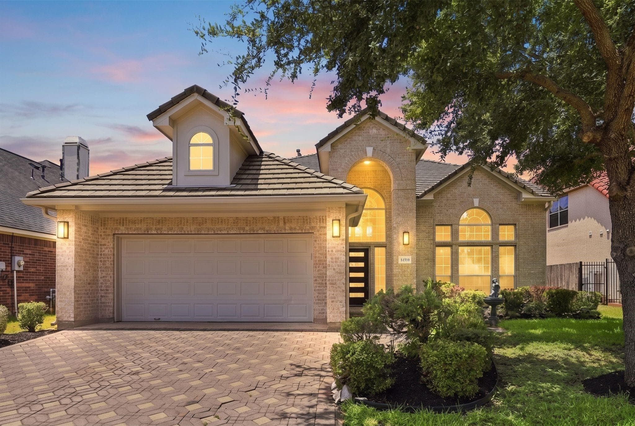 14310 Manorbier Ln