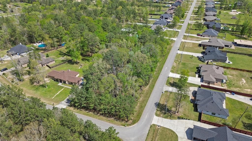 17035 Salado Dr